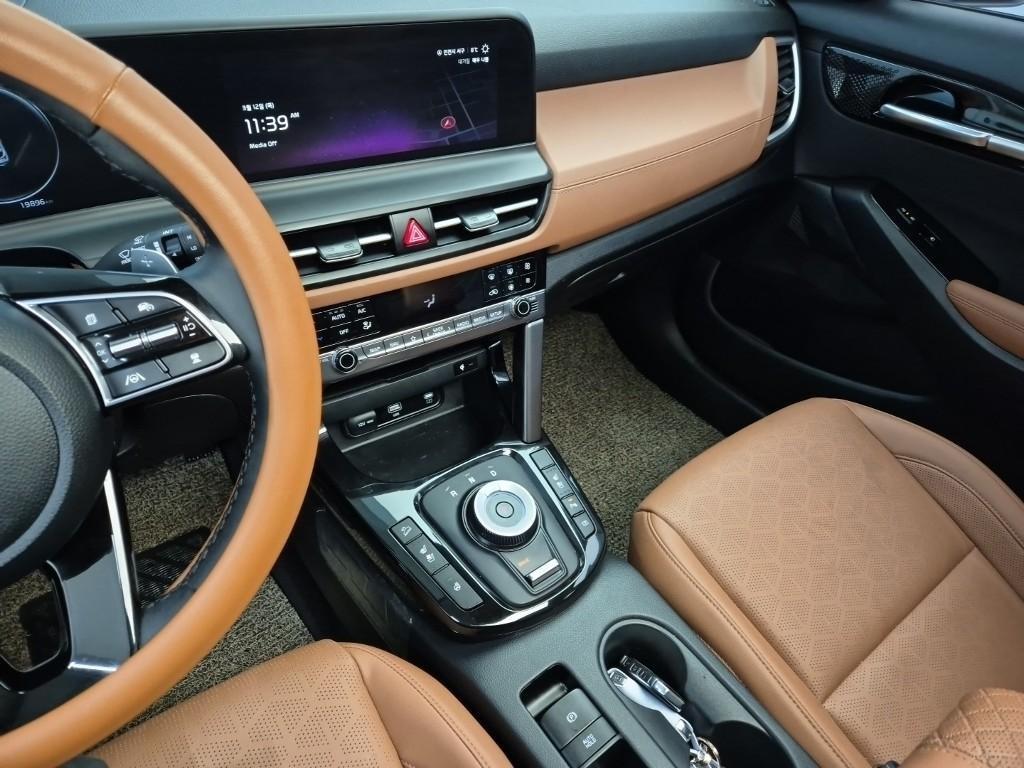 KIA Seltos - Vista 10