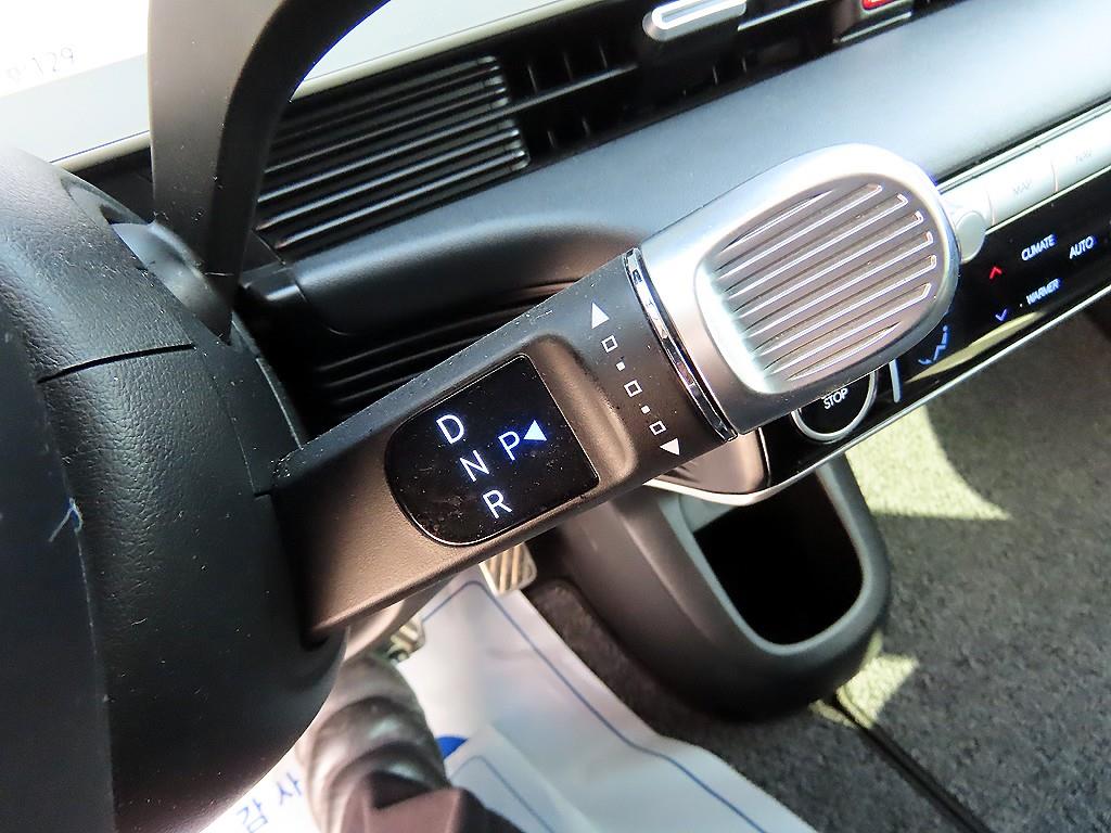 HYUNDAI Ioniq 5 - Vista 11