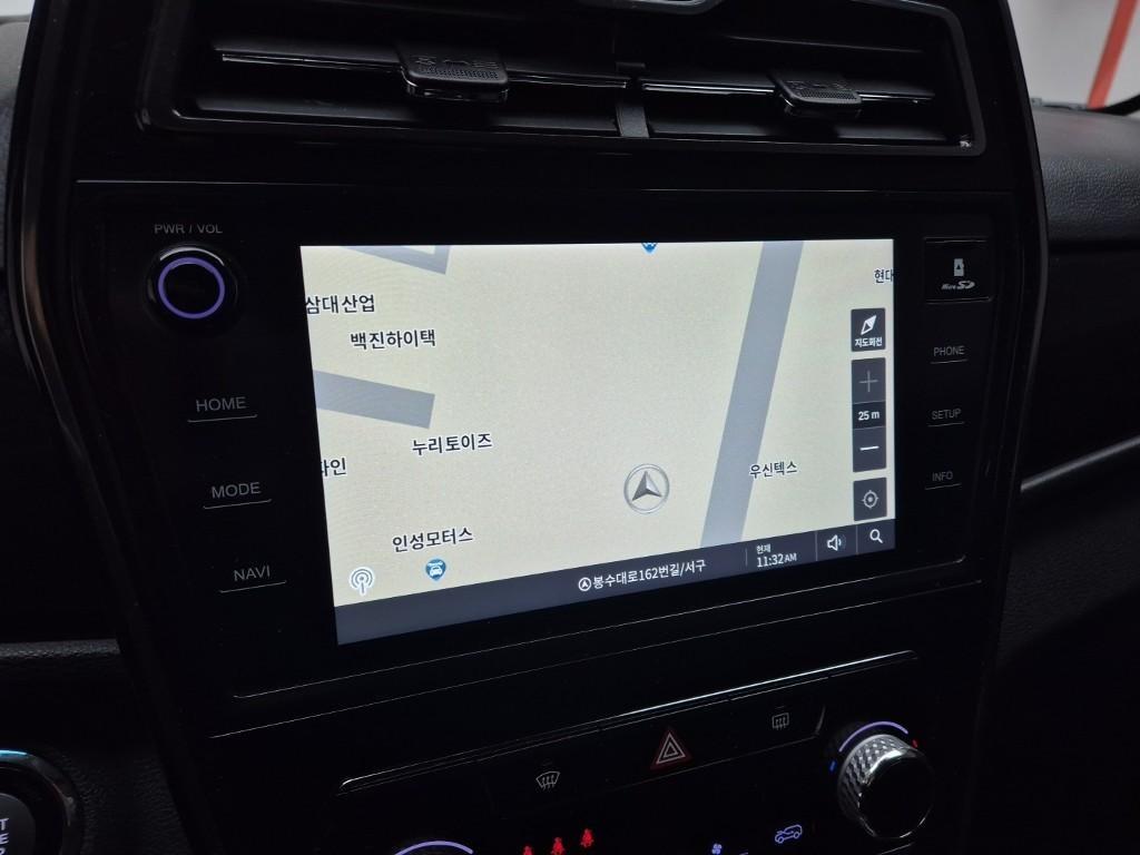 Ssangyong Tivoli 2022 Blanco - Importación desde Corea - HF Imports Iquique - Foto 13