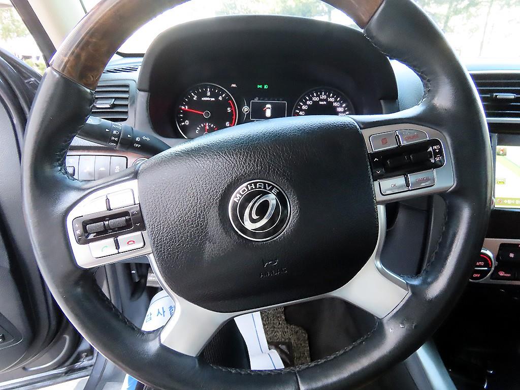 KIA Mohave - Vista 8