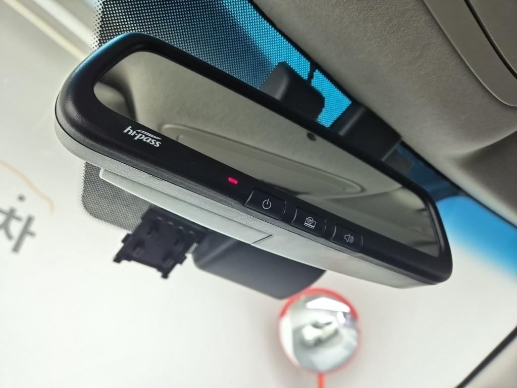 Ssangyong Tivoli 2022 Blanco - Importación desde Corea - HF Imports Iquique - Foto 17