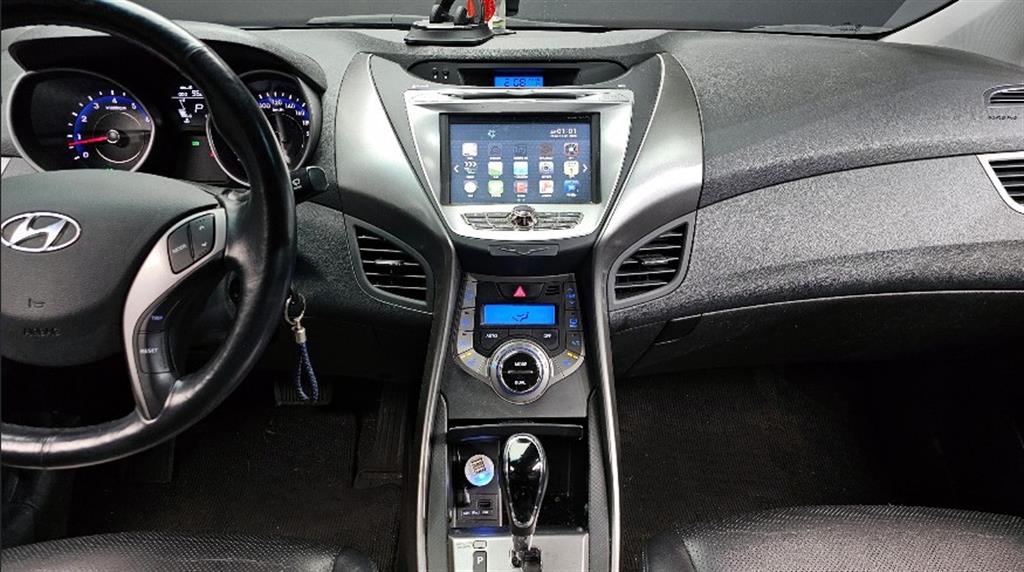 HYUNDAI Avante 2013 Blanco - Importación desde Corea - HF Imports Iquique - Foto 14