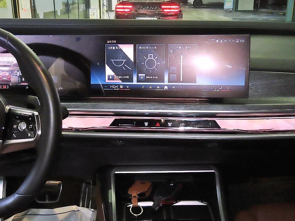 BMW 7 Series - Vista 11