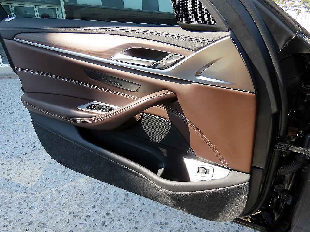 BMW 5 Series - Vista 12