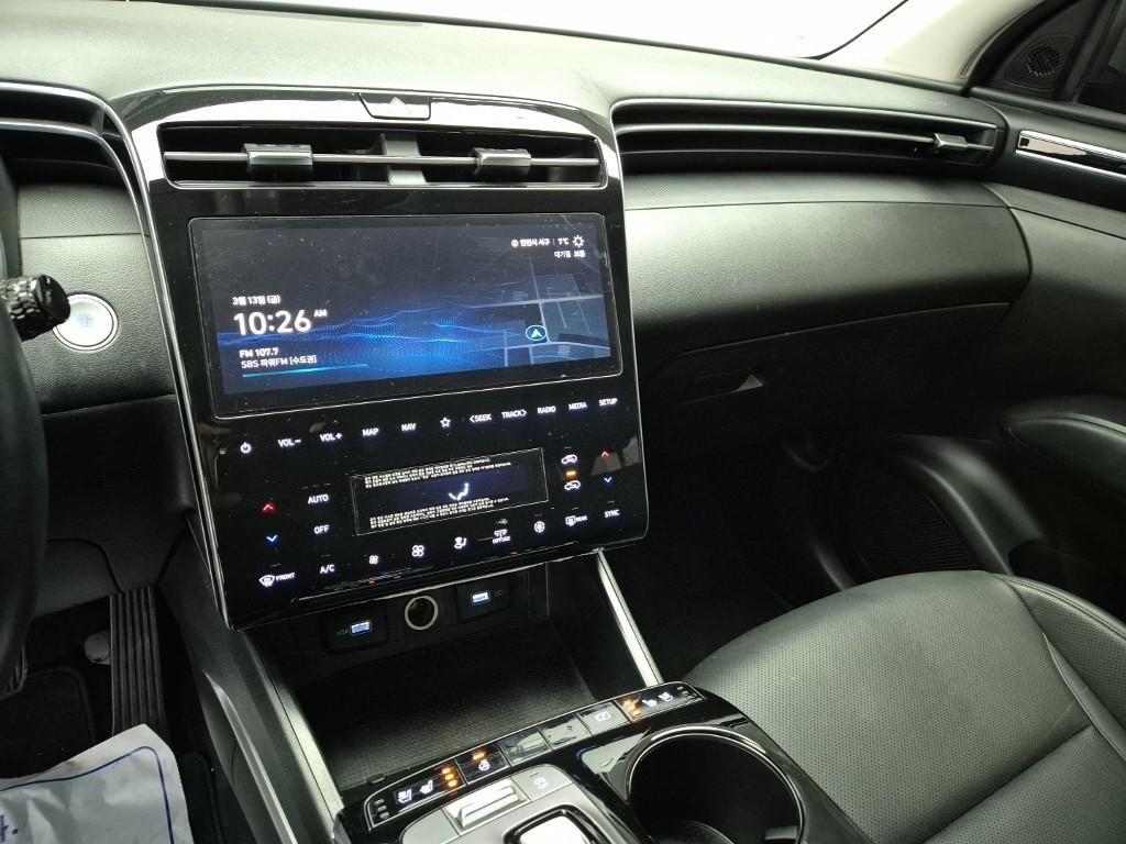 HYUNDAI Tucson - Vista 10