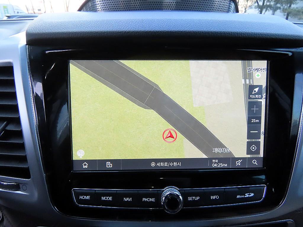 Ssangyong Rexton - Vista 12