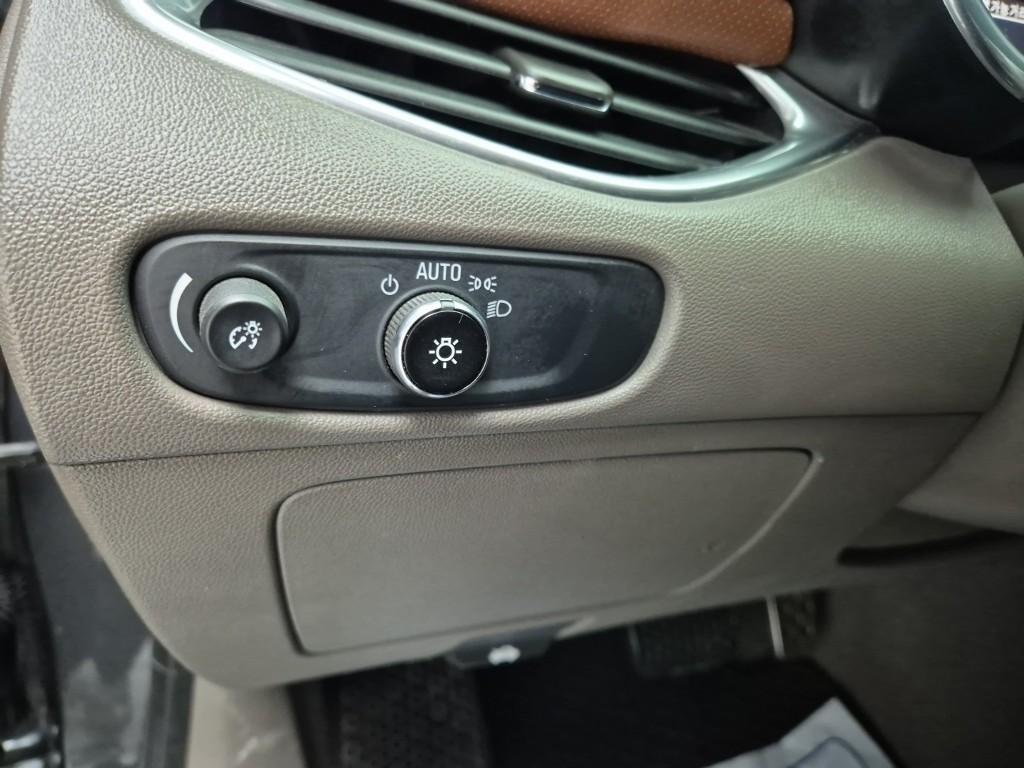 Chevrolet Malibu - Vista 12