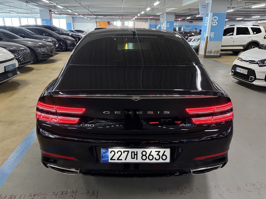 Genesis G80 - Vista 5