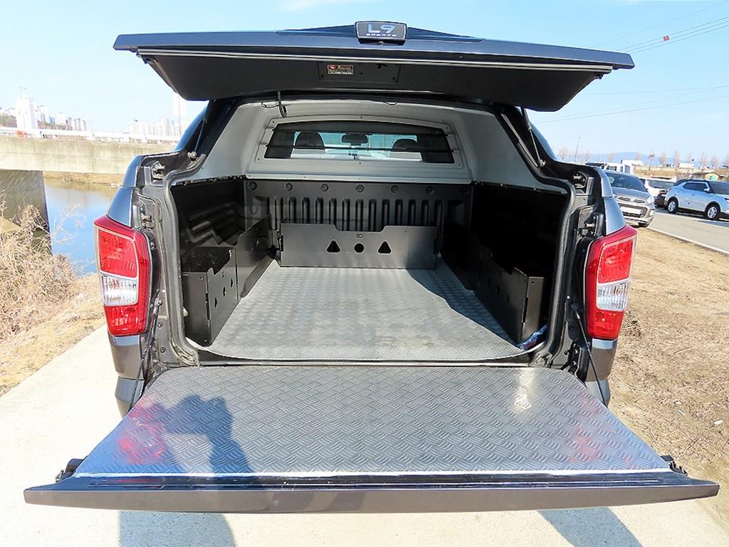 Ssangyong Rexton - Vista 4