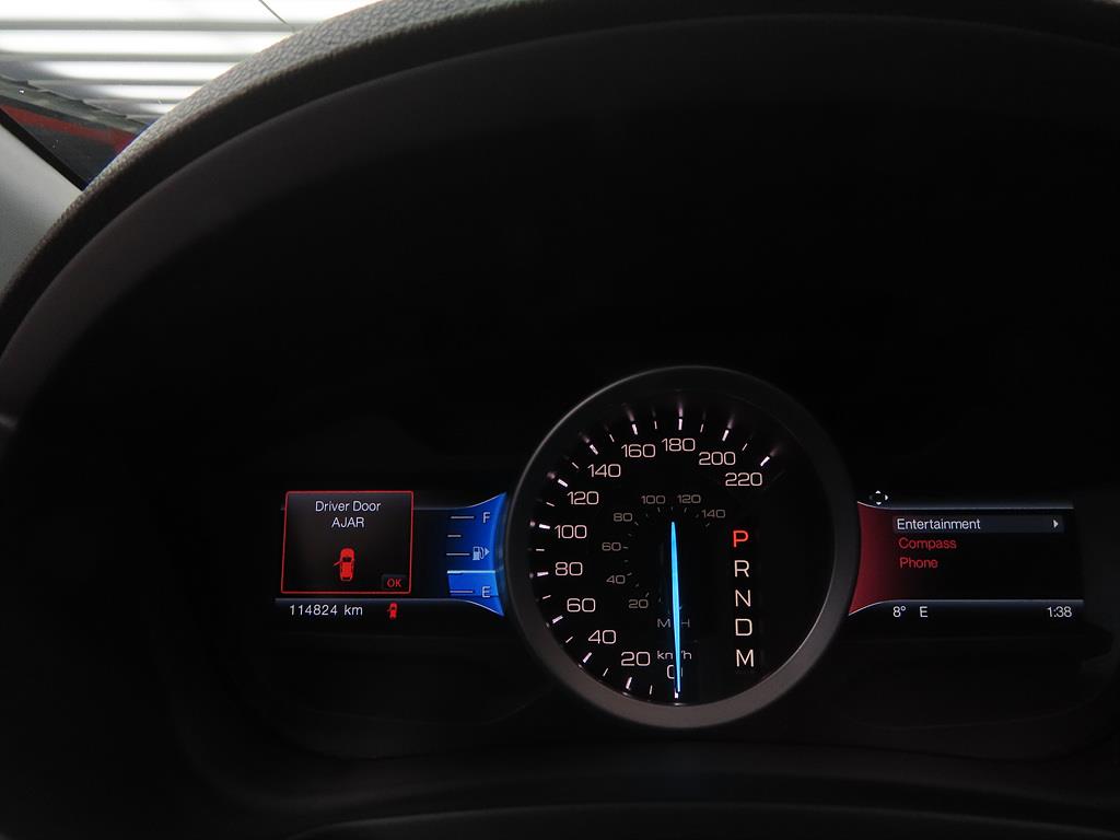 Ford Explorer - Vista 9