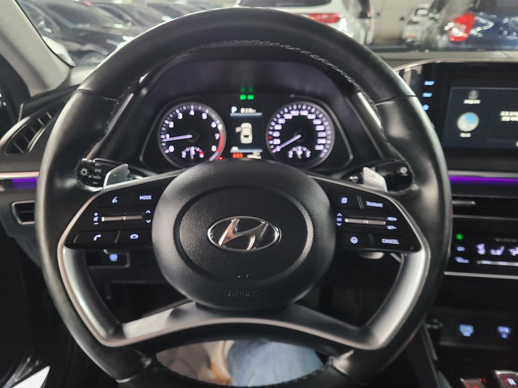 HYUNDAI Sonata - Vista 6