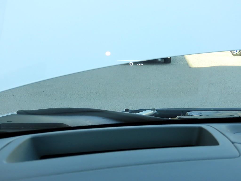 Genesis G80 - Vista 10