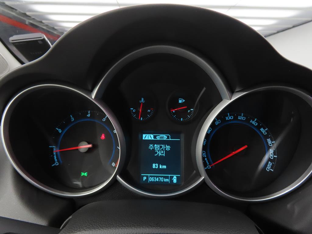 Chevrolet Cruise - Vista 9