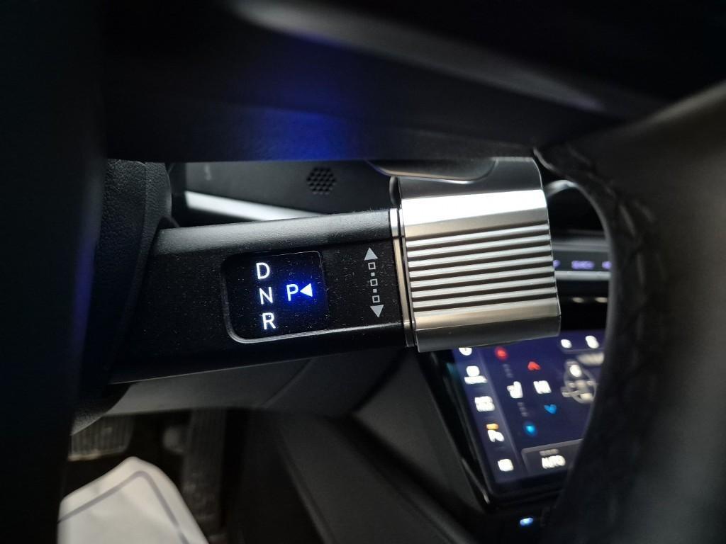 HYUNDAI Grandeur - Vista 8