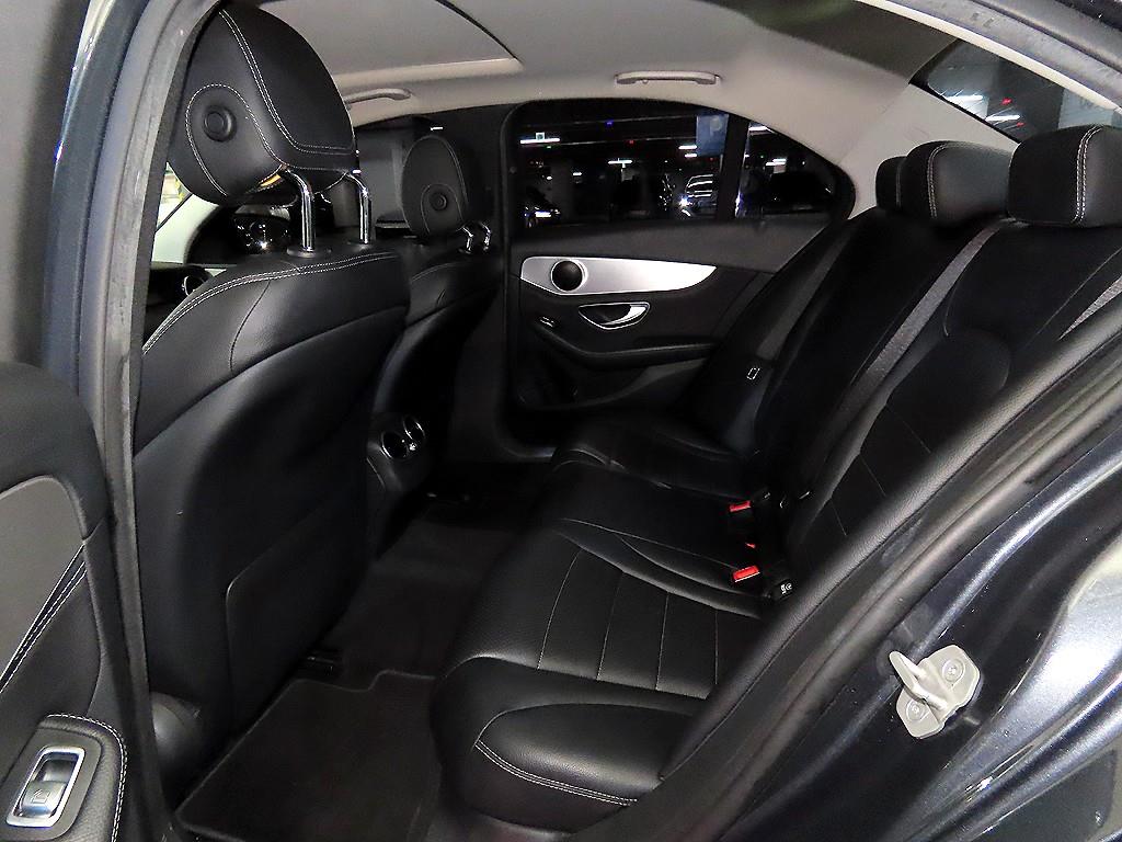 Mercedes Benz C Class - Vista 7