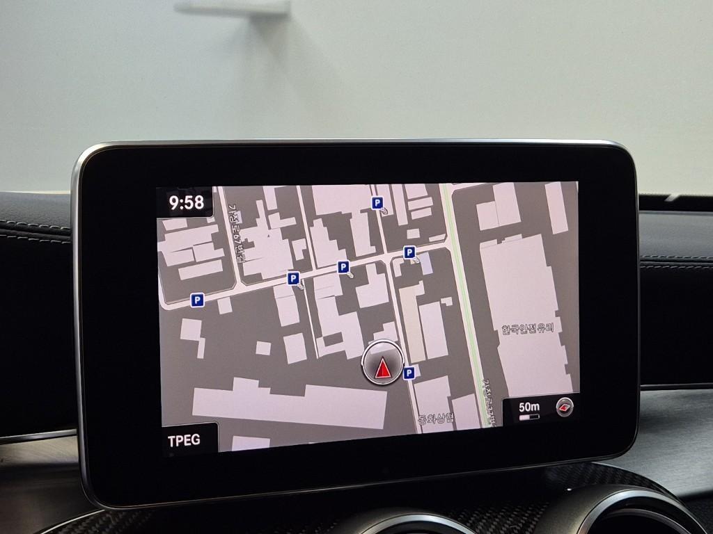 Mercedes Benz C Class - Vista 10