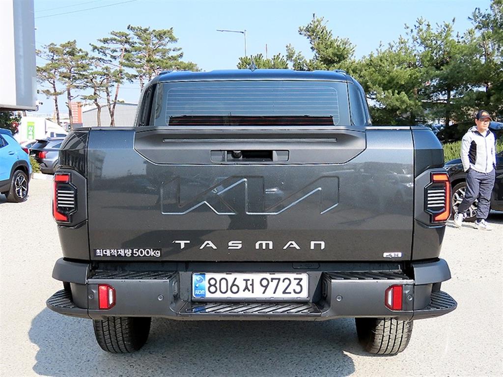 KIA Tasman - Vista 4