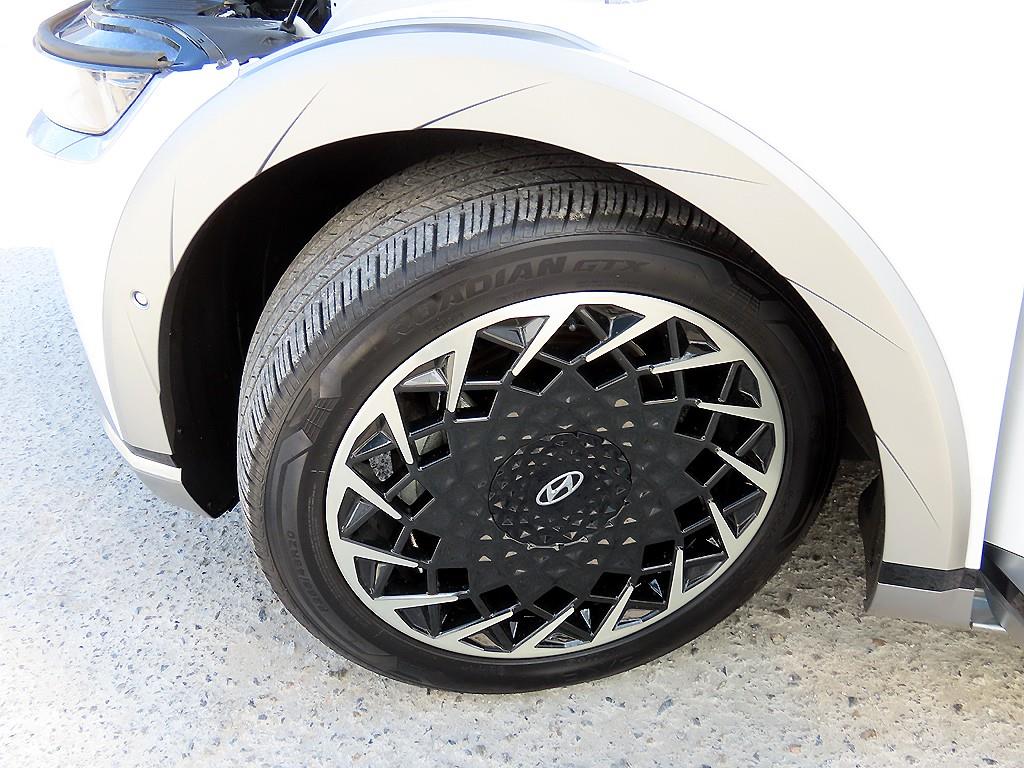 HYUNDAI Ioniq 5 - Vista 5