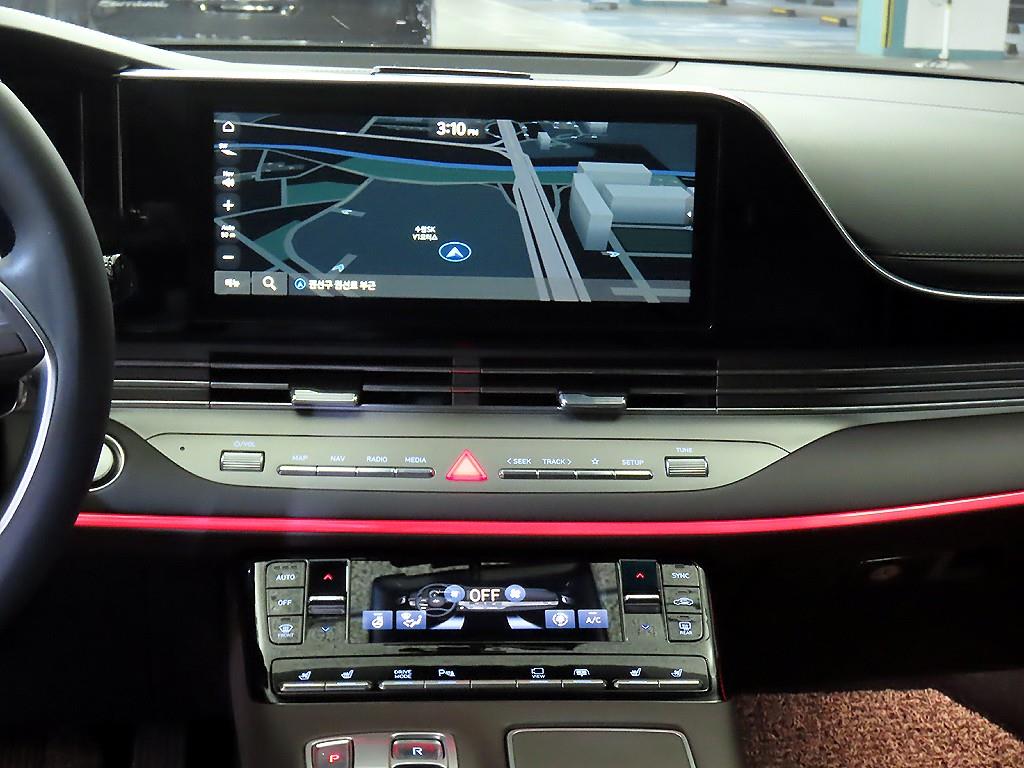 HYUNDAI Grandeur - Vista 11