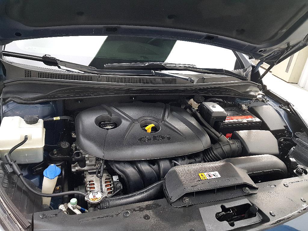 HYUNDAI i40 - Vista 6