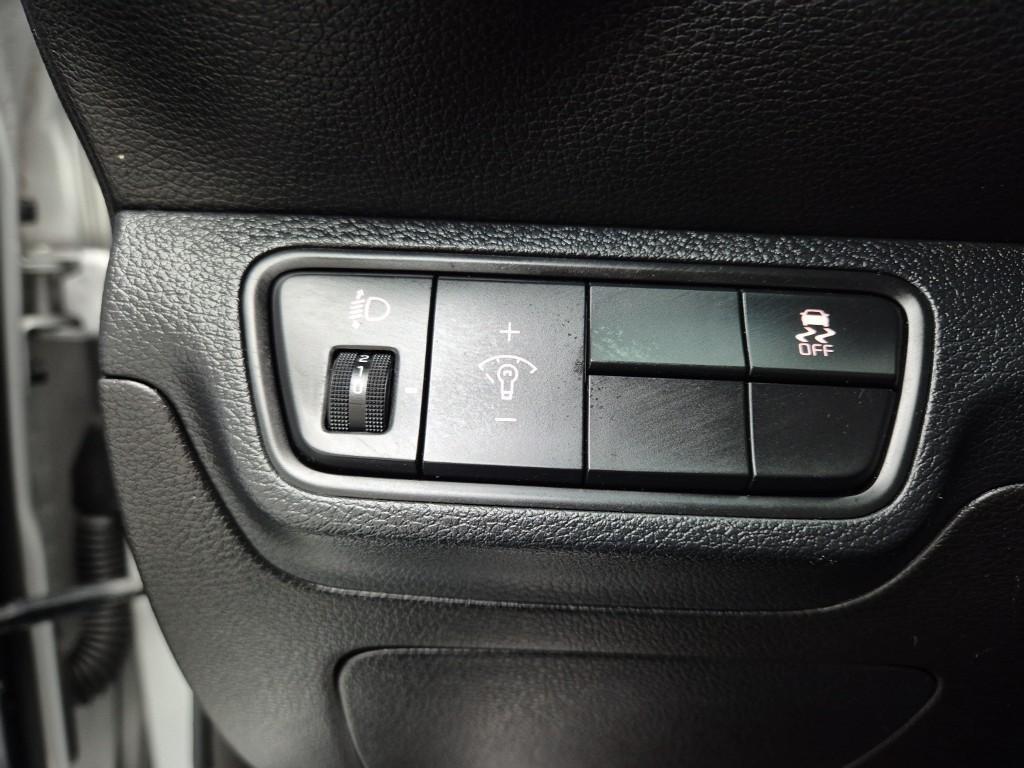 KIA K3 2019 Plateado - Importación desde Corea - HF Imports Iquique - Foto 17