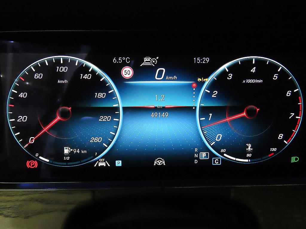 Mercedes Benz E class - Vista 9