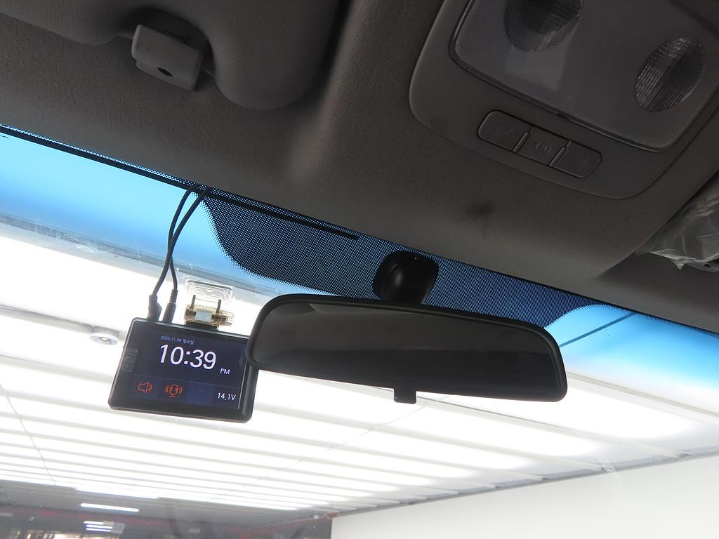 HYUNDAI Starex 2018 Plateado - Importación desde Corea - HF Imports Iquique - Foto 13