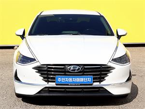 HYUNDAI Sonata - Vista 2