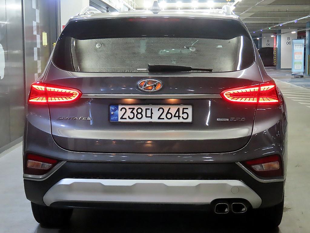 HYUNDAI Santa Fe - Vista 5