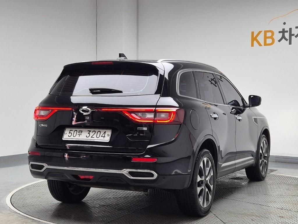 SAMSUNG QM6 - Vista 4