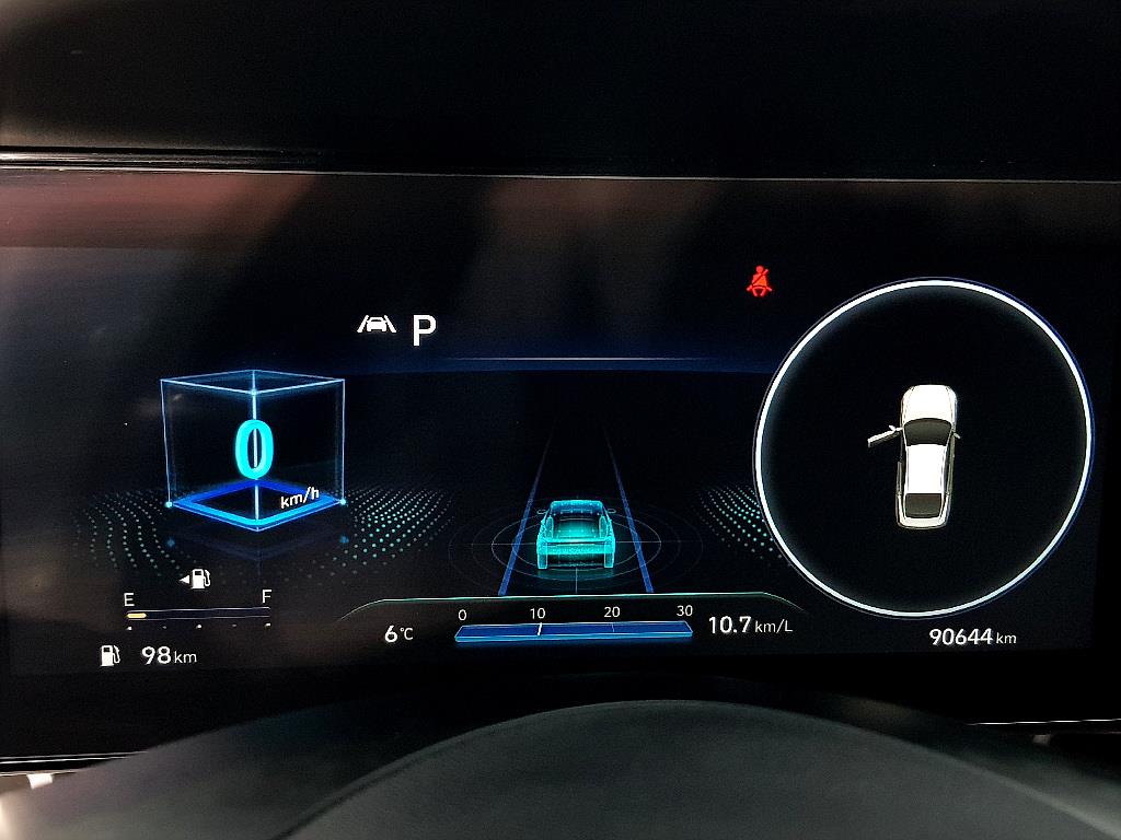 HYUNDAI Avante - Vista 6