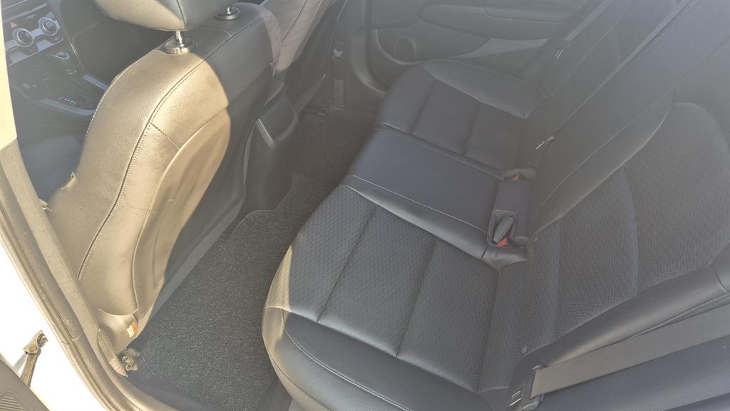 HYUNDAI Avante - Vista 12