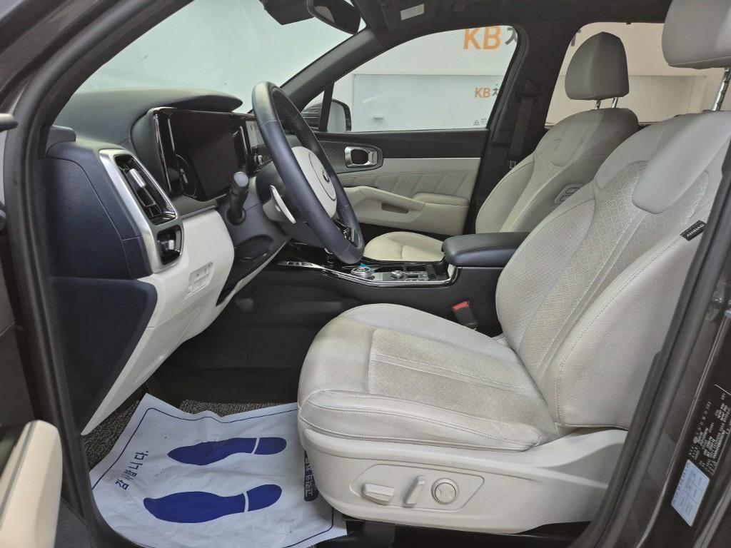 KIA Sorento - Vista 11