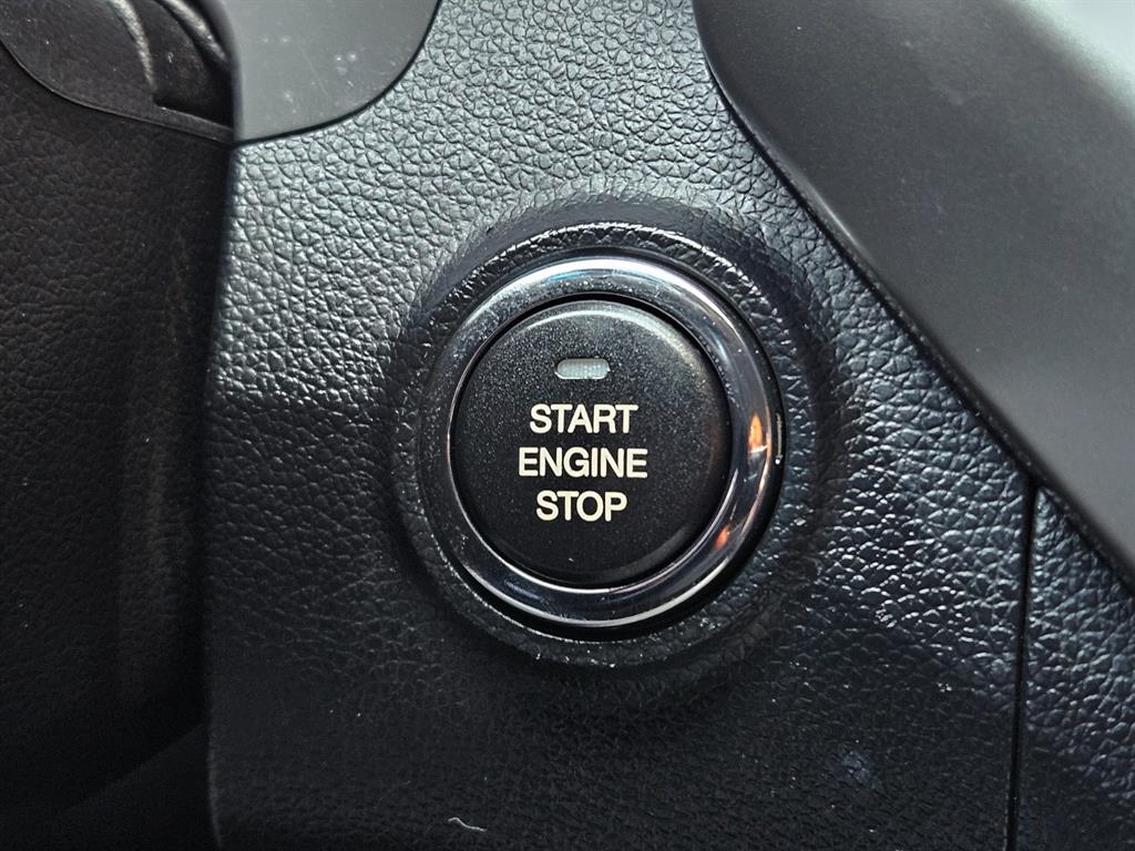 Ssangyong Tivoli 2016 Blanco - Importación desde Corea - HF Imports Iquique - Foto 13