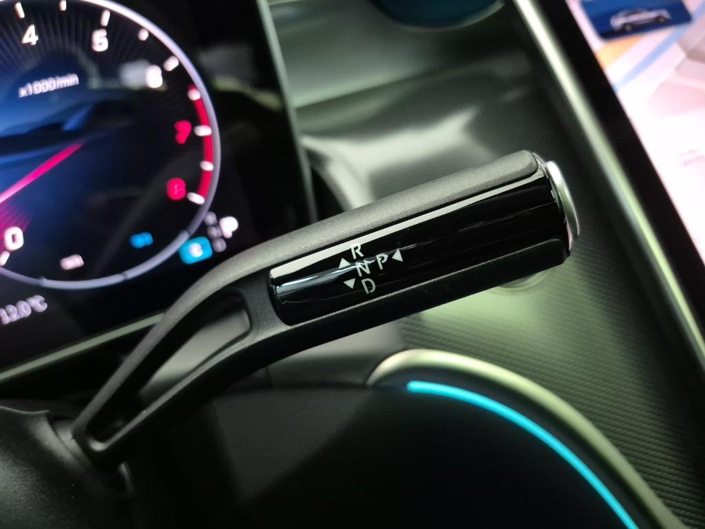 Mercedes Benz GLC Class - Vista 8