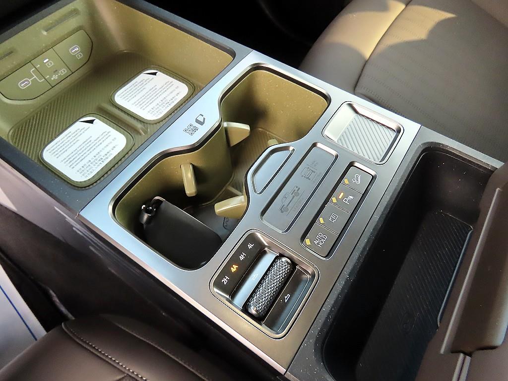 KIA Tasman - Vista 12