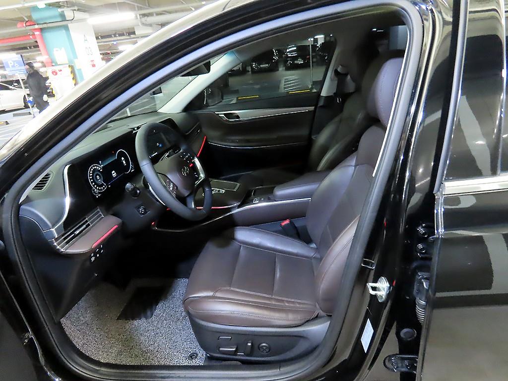 HYUNDAI Grandeur - Vista 6