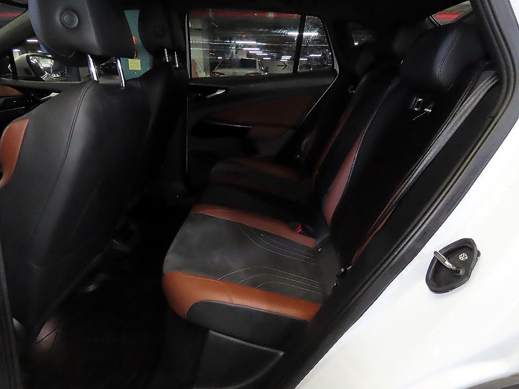 Volkswagen ID.4 - Vista 6