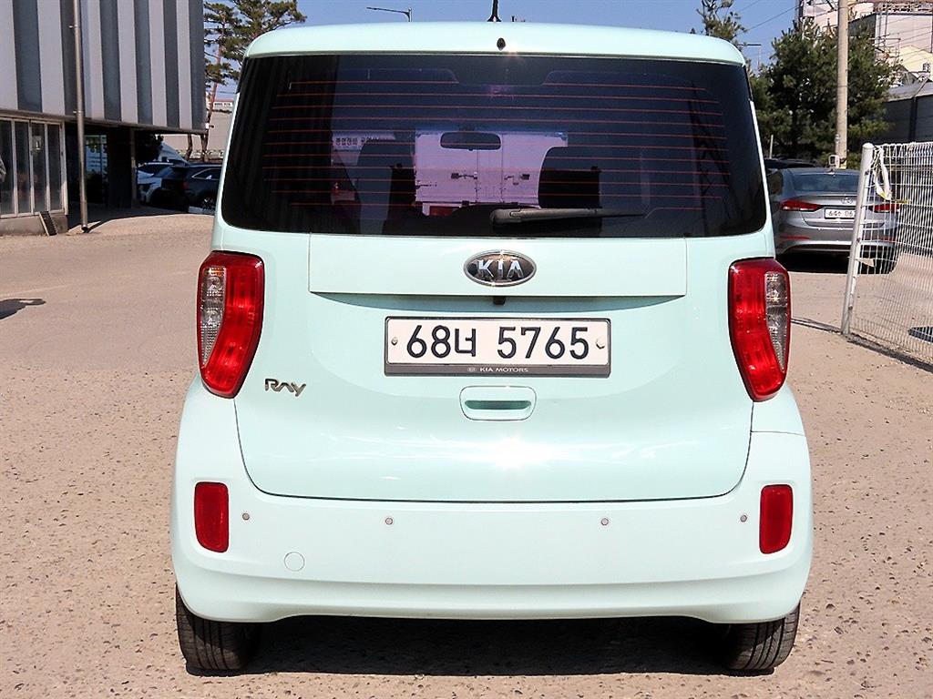 KIA Ray - Vista 4