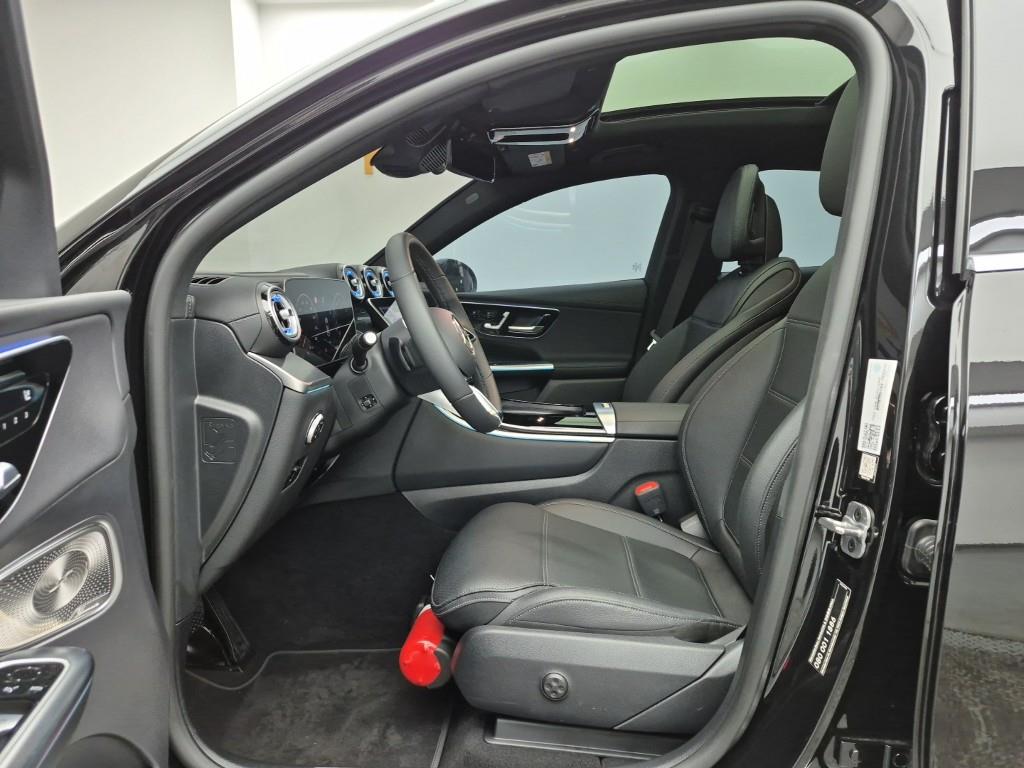 Mercedes Benz GLC Class - Vista 11