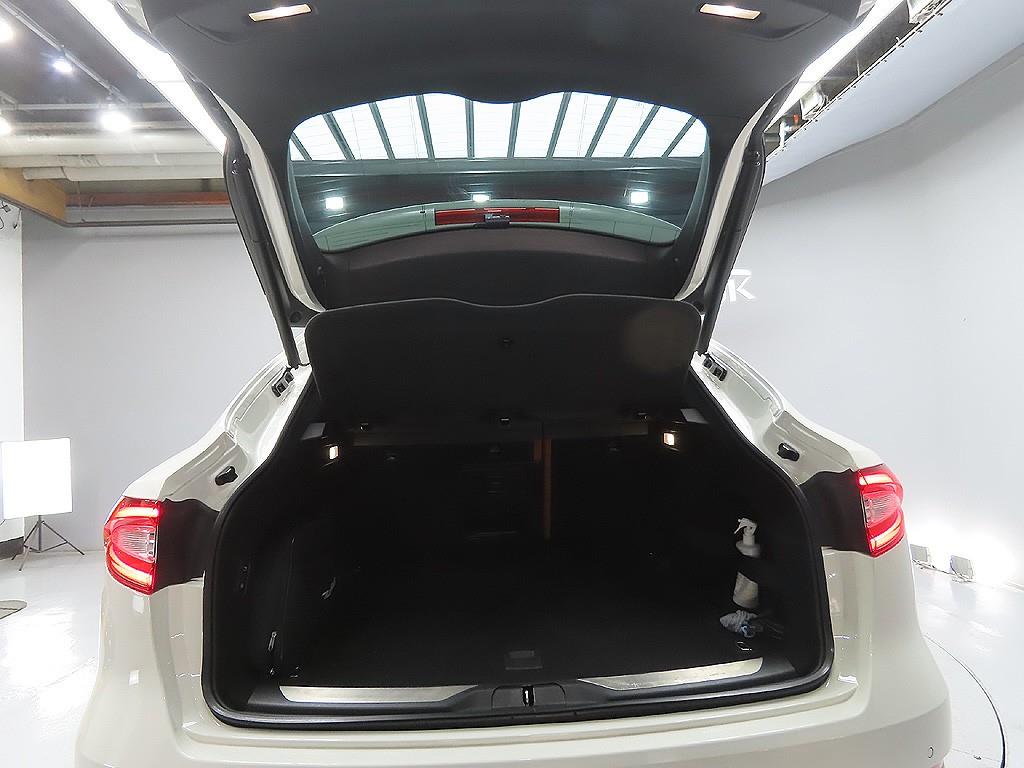Maserati Levante 2020 Blanco - Importación desde Corea - HF Imports Iquique - Foto 11