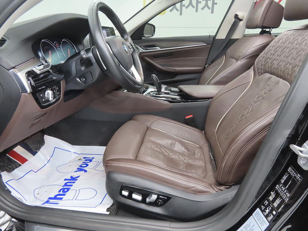 BMW 5 Series - Vista 5