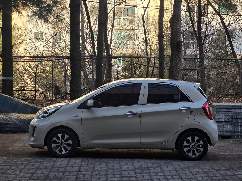 KIA Morning - Vista 4