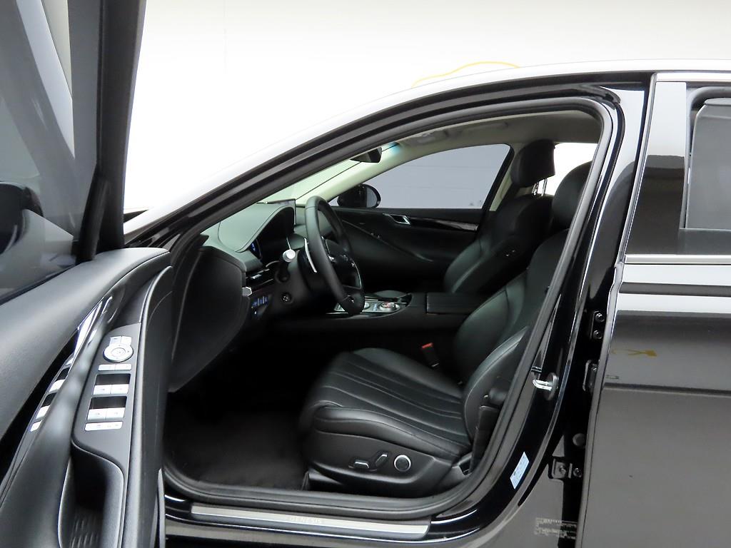 Genesis G80 - Vista 11