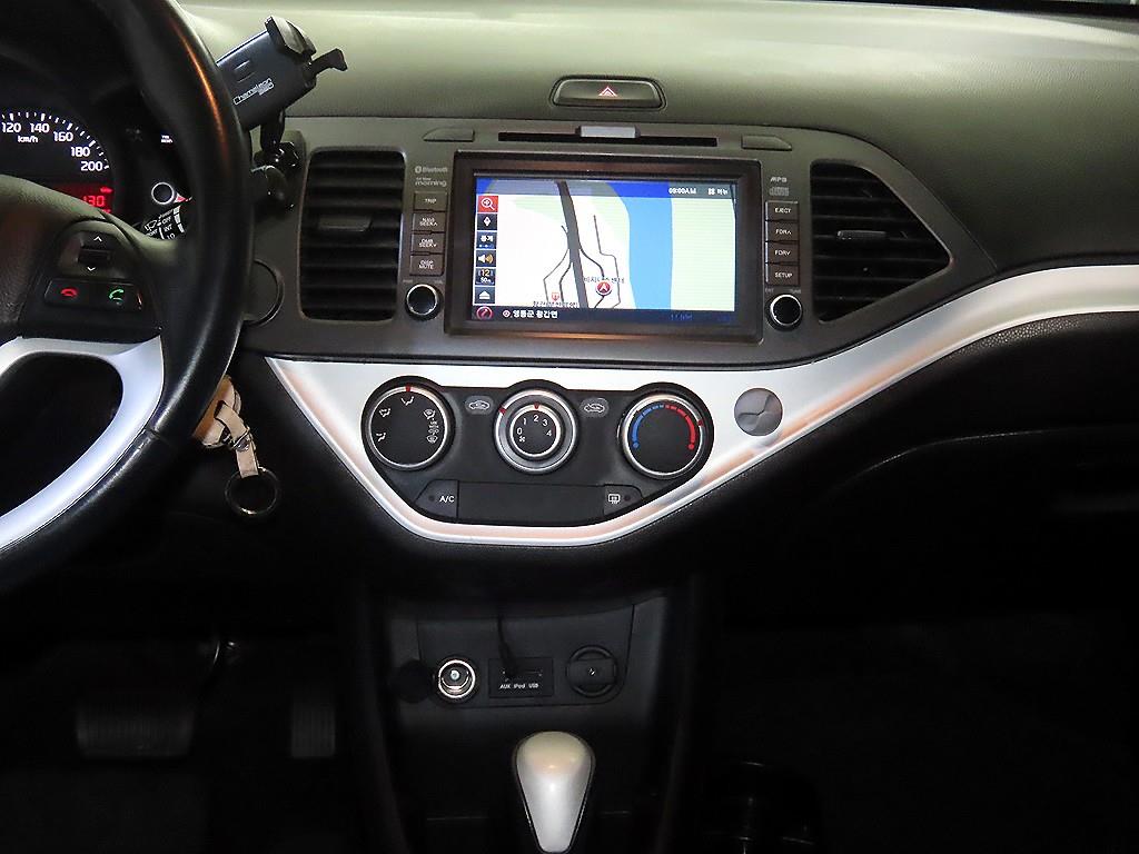 KIA Morning - Vista 11