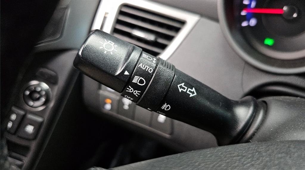 HYUNDAI Avante 2013 Blanco - Importación desde Corea - HF Imports Iquique - Foto 19