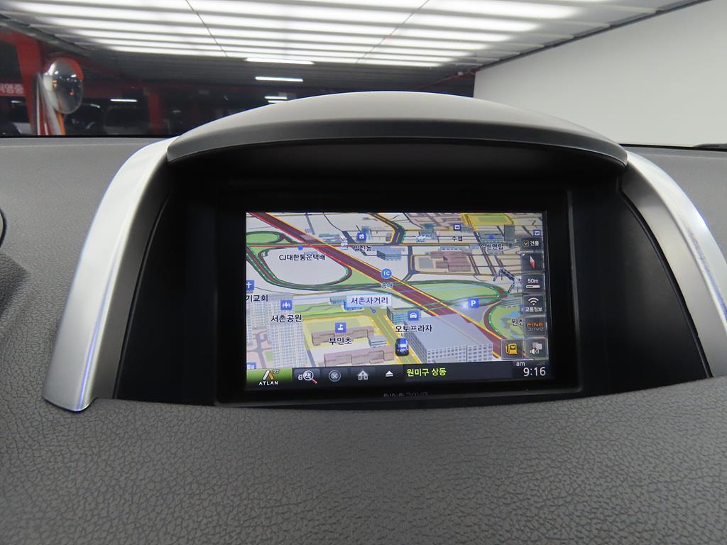 SAMSUNG QM5 - Vista 9