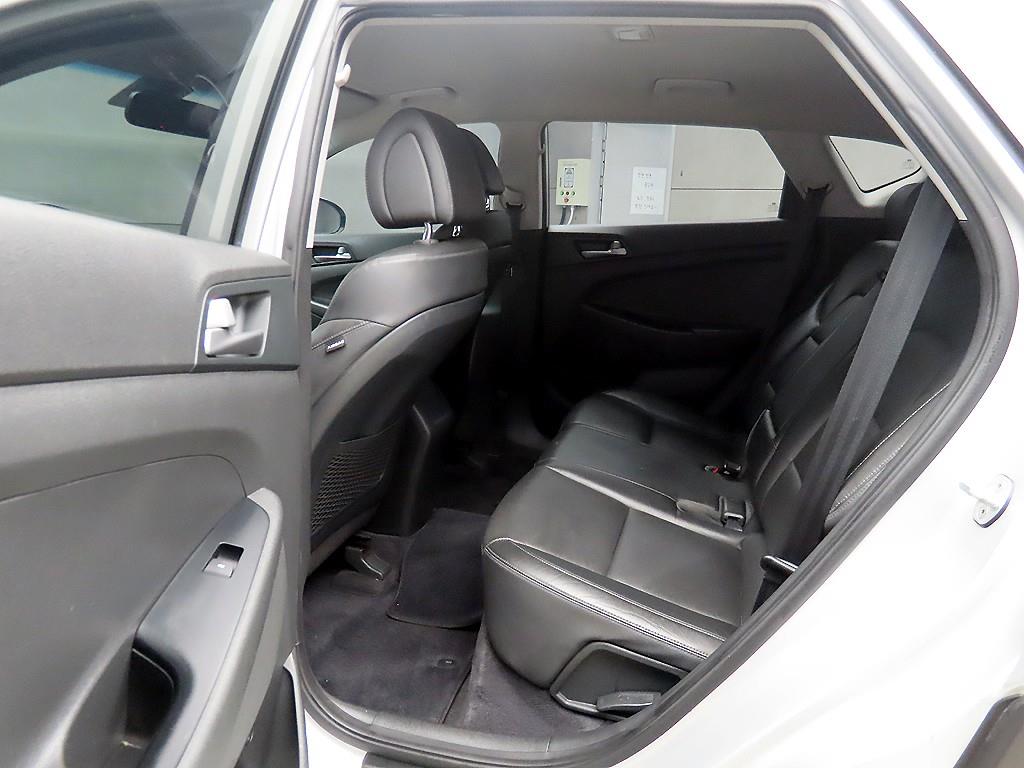 HYUNDAI Tucson - Vista 6