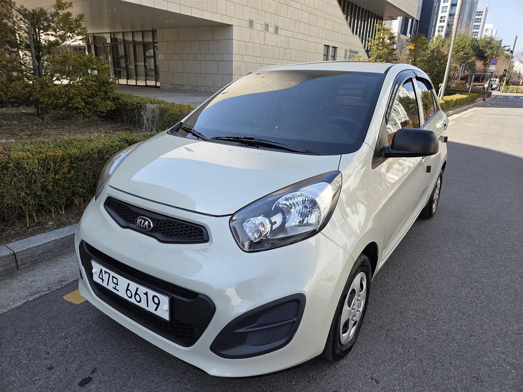 KIA Morning - Vista 5