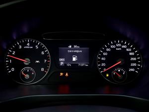 KIA Sorento - Vista 12